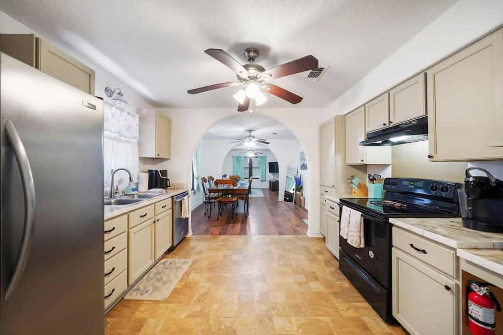 Galveston Beach House Family/Pet Friendly Kültér fotó